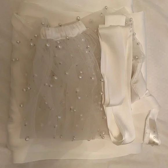 The Robe Bridal Robe - Picture 4 of 4